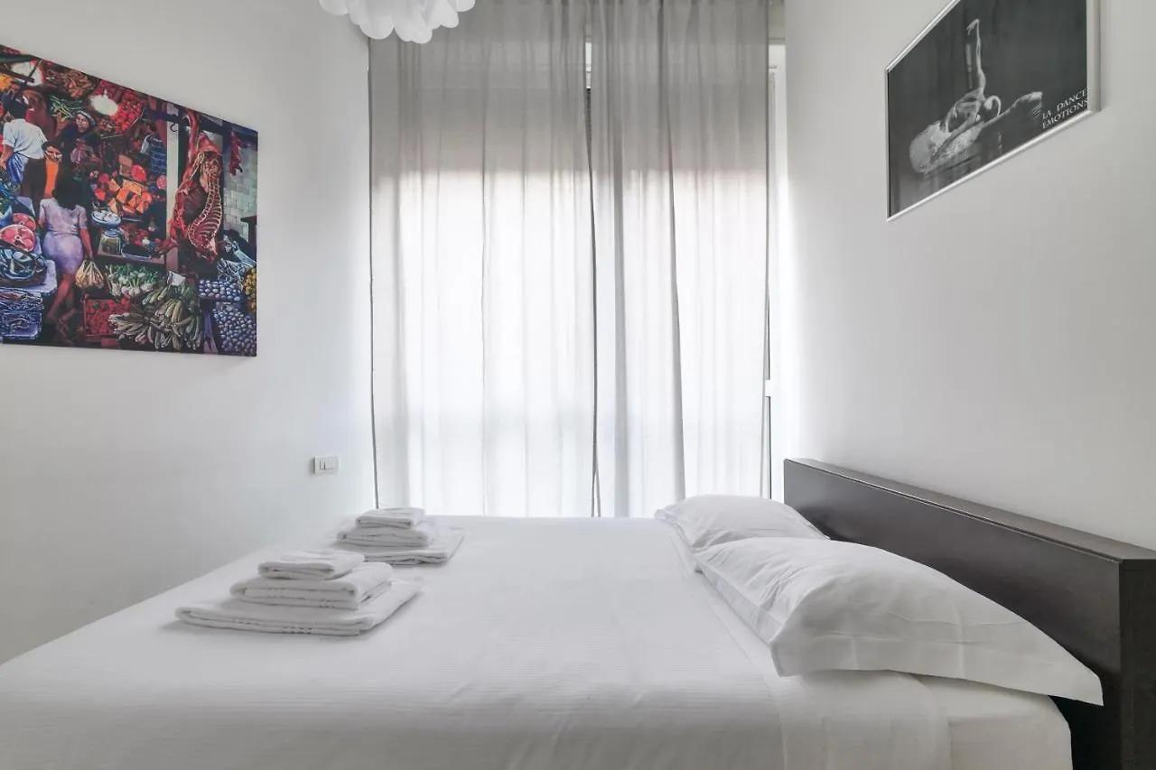 Prestige Boutique Homes - Duomo 1 Milano İtalya